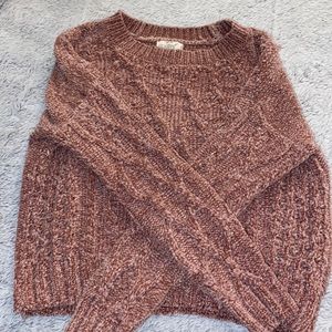 Pink sweater, Small